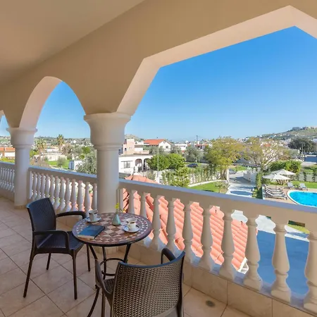 Villa Evelyn *