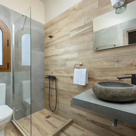 Evelyn * Archangelos (Rhodes)